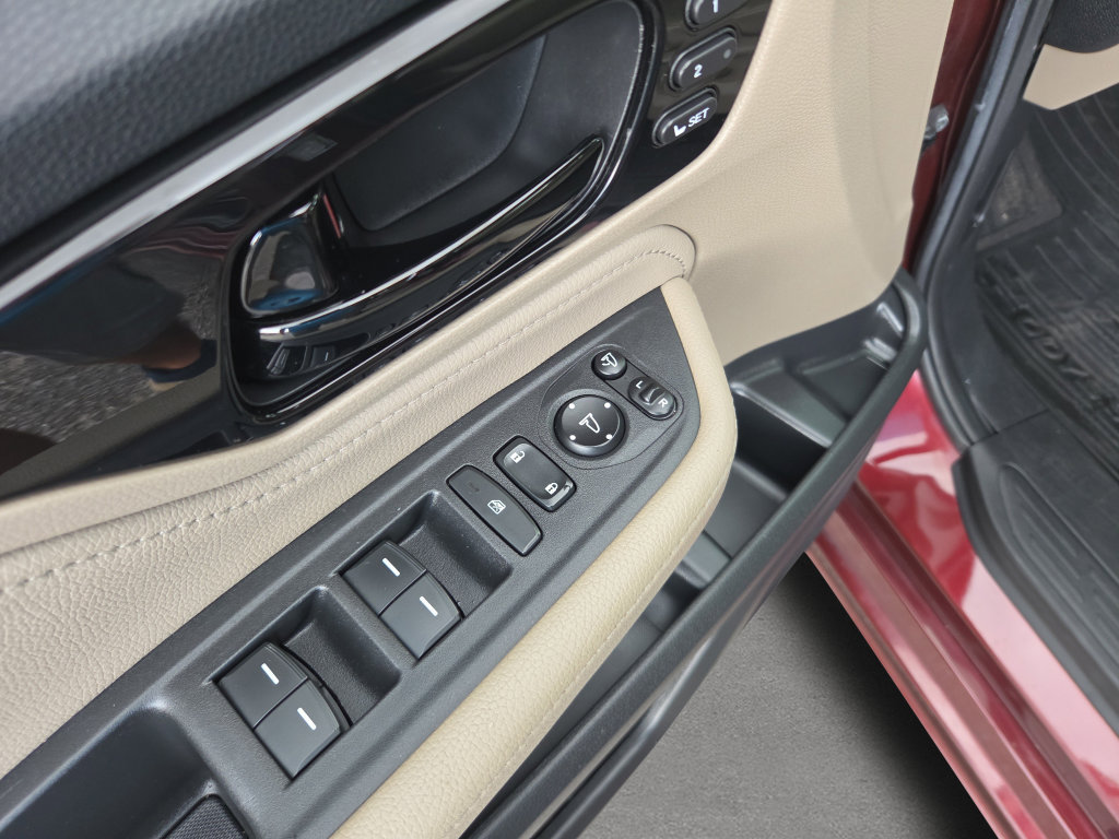 Used 2020 Honda Odyssey Elite image 18