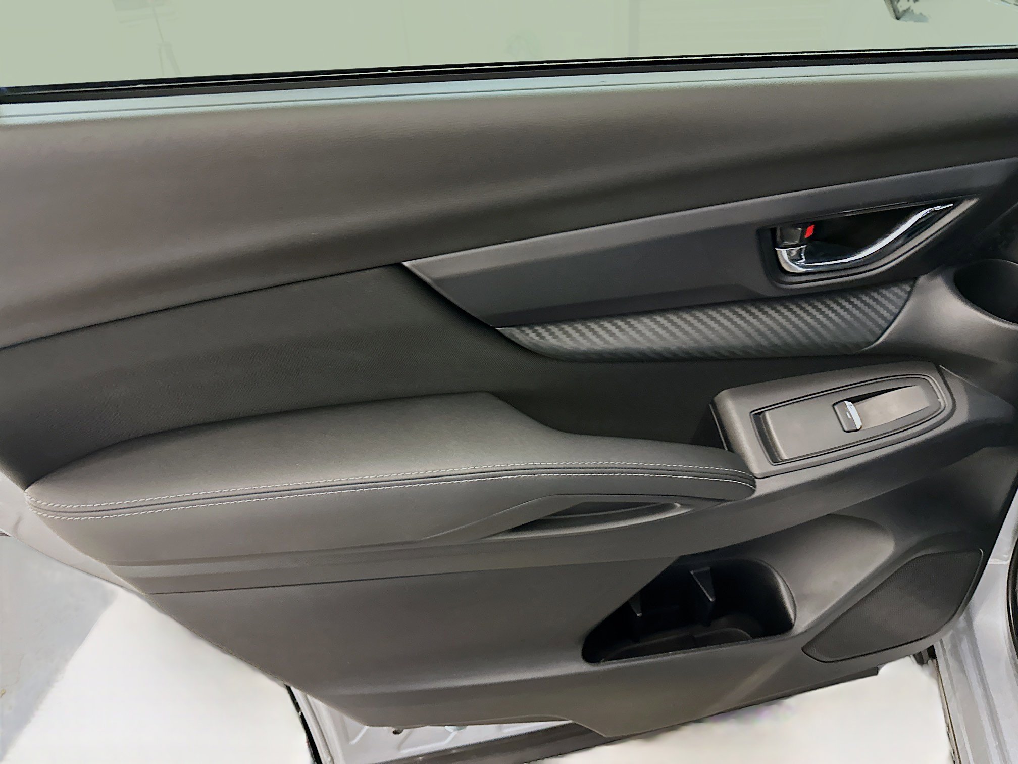 Used 2025 Subaru Ascent Premium image 26