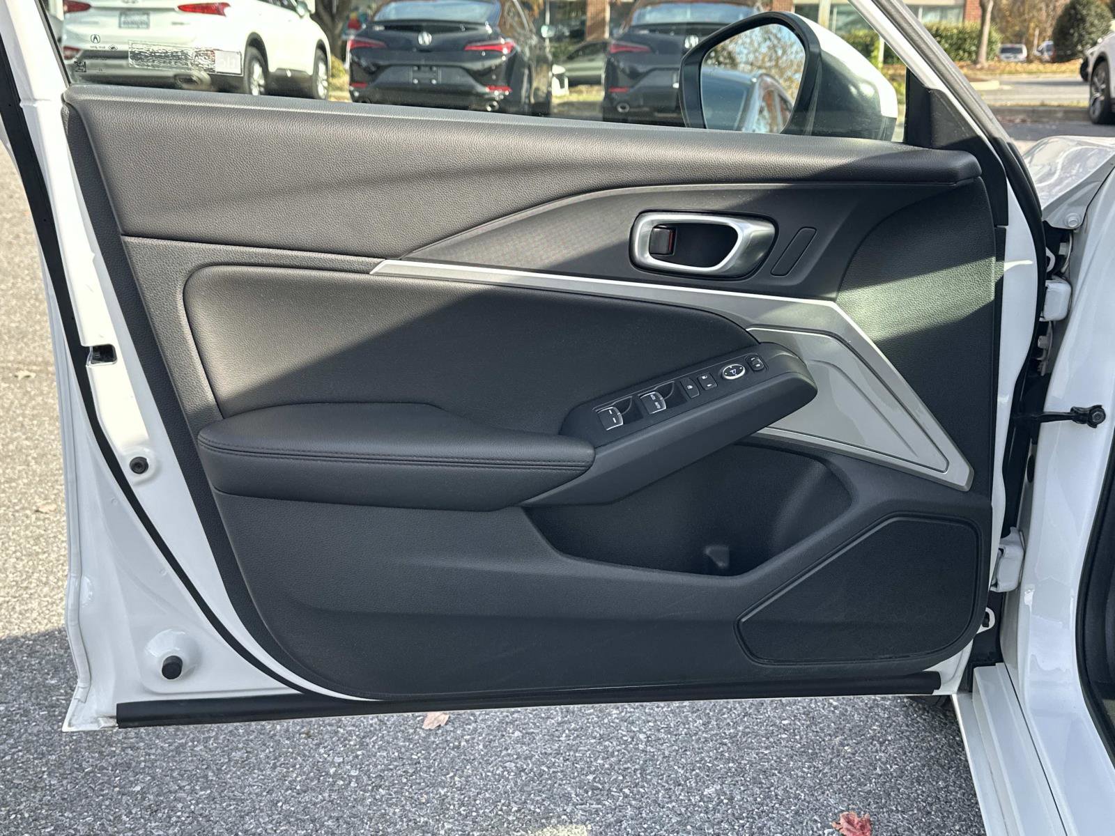 Certified 2024 Acura Integra image 17