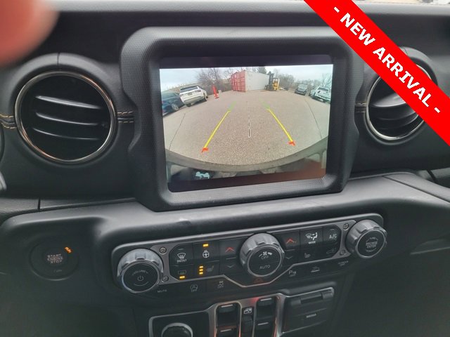 Used 2023 Jeep Wrangler Altitude image 10