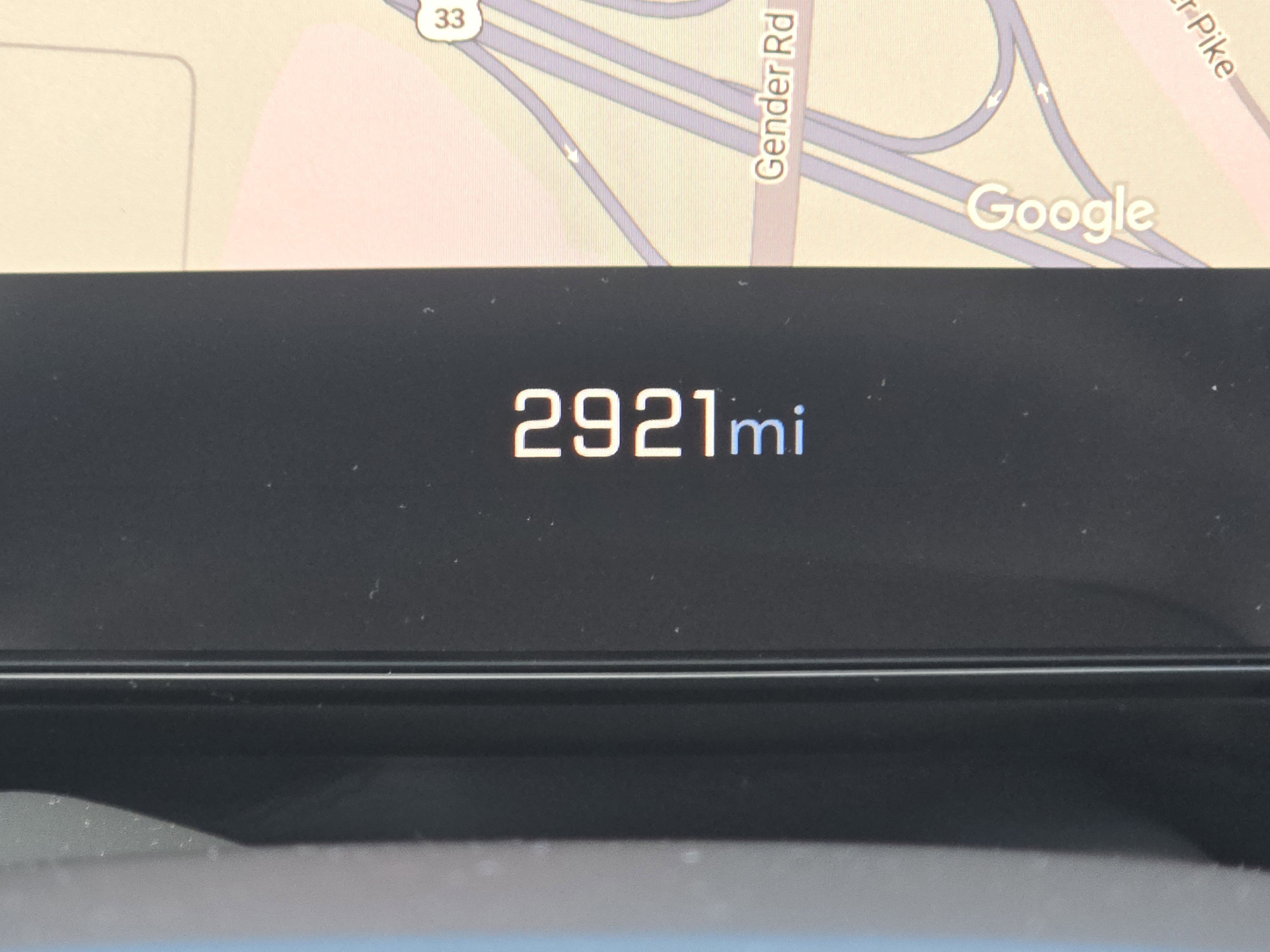 New 2025 Chevrolet Suburban Premier image 32