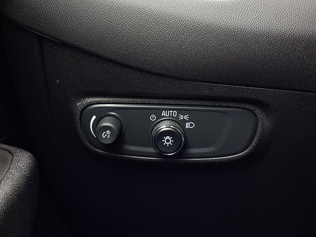 Used 2024 Chevrolet Equinox LT image 18