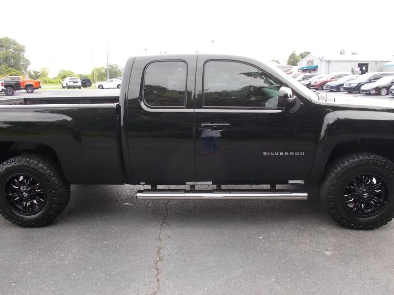 Used 2012 Chevrolet Silverado 1500 LTZ w/ LTZ Plus Package AWD/4WD image 12