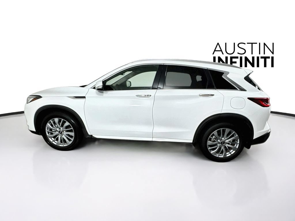 Certified 2023 INFINITI QX50 Luxe FWD image 6