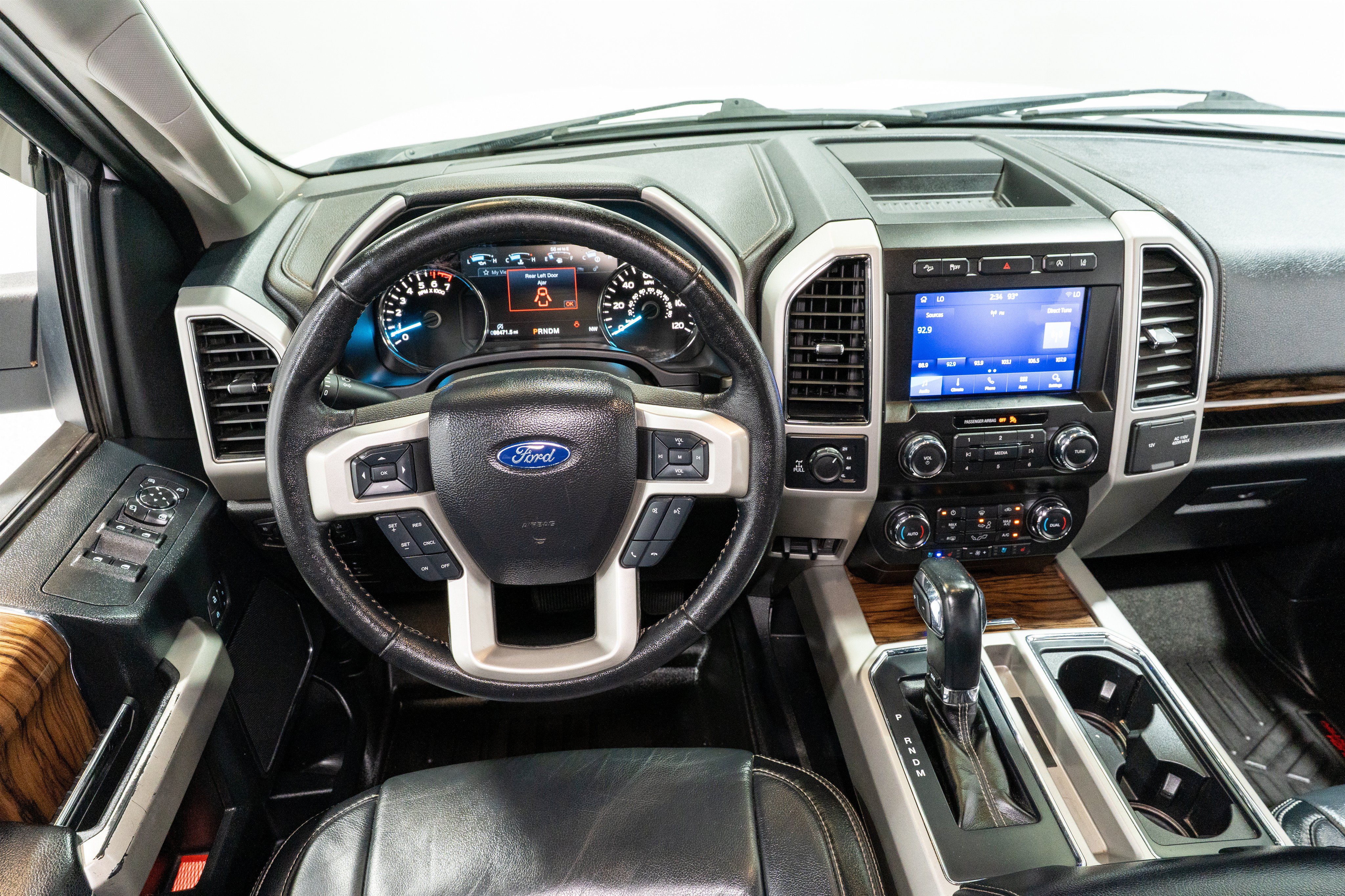 Used 2020 Ford F150 Lariat w/ Equipment Group 501A Mid AWD/4WD image 13