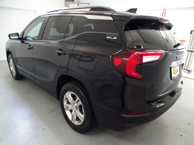 Used 2022 GMC Terrain SLE w/ Driver Convenience Package image 18