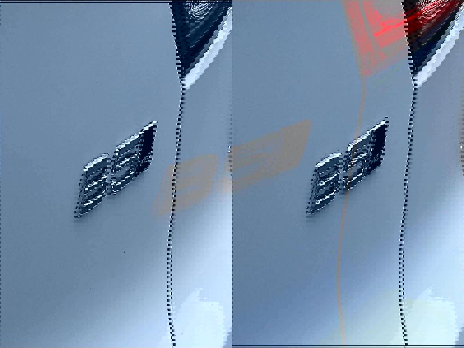 Used 2026 Volvo XC40 B5 Plus w/ Protection Package Premier image 10