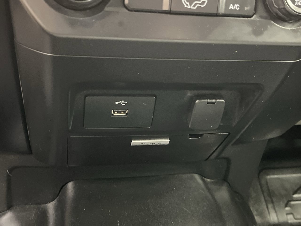 Used 2017 Ford F150 XL w/ Equipment Group 101A Mid AWD/4WD image 19