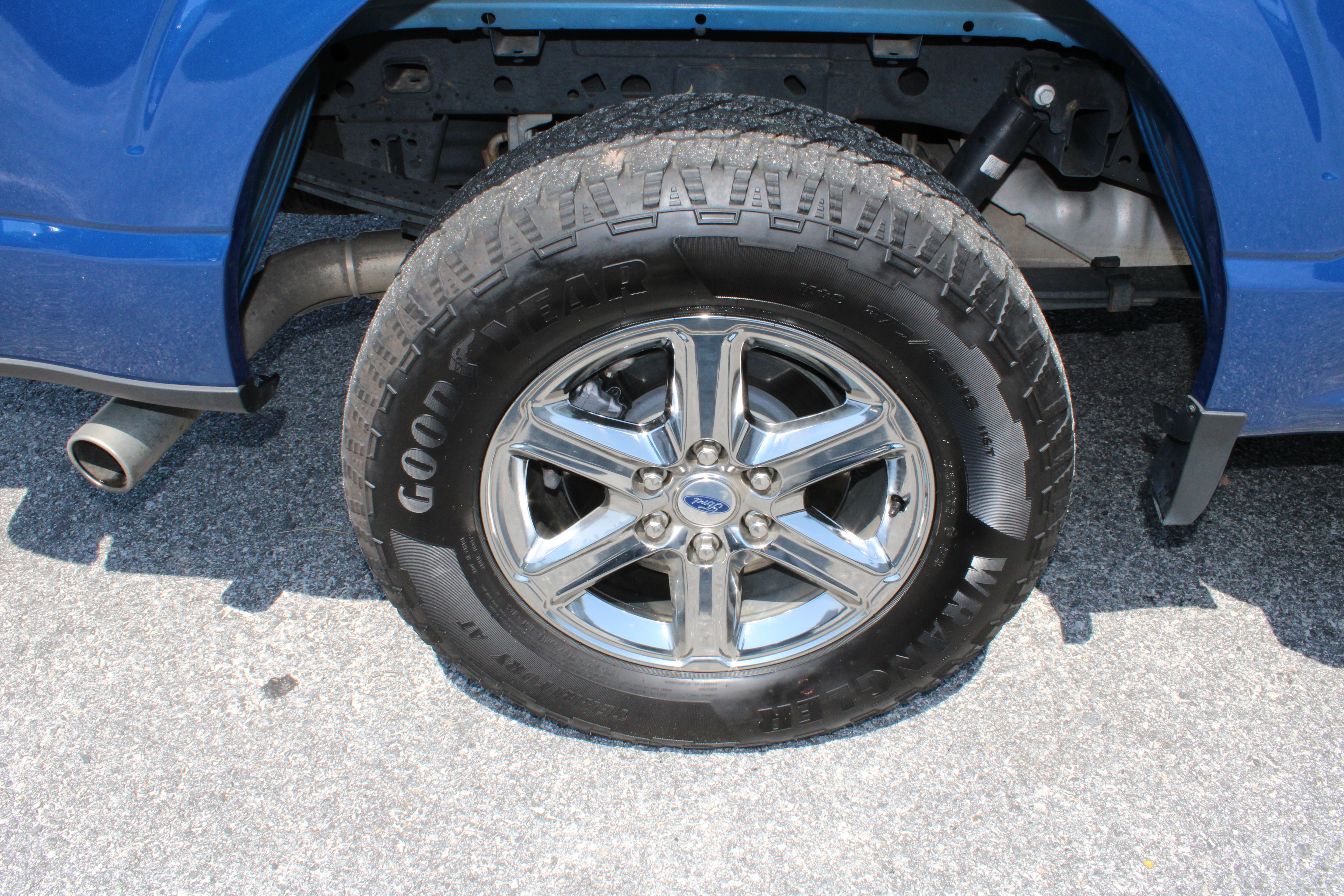 Used 2025 Ford F150 XLT w/ Equipment Group 301A Standard AWD/4WD image 13