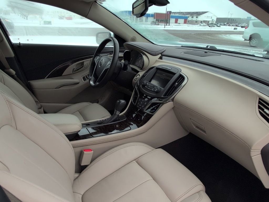 Used 2016 Buick LaCrosse Leather image 30