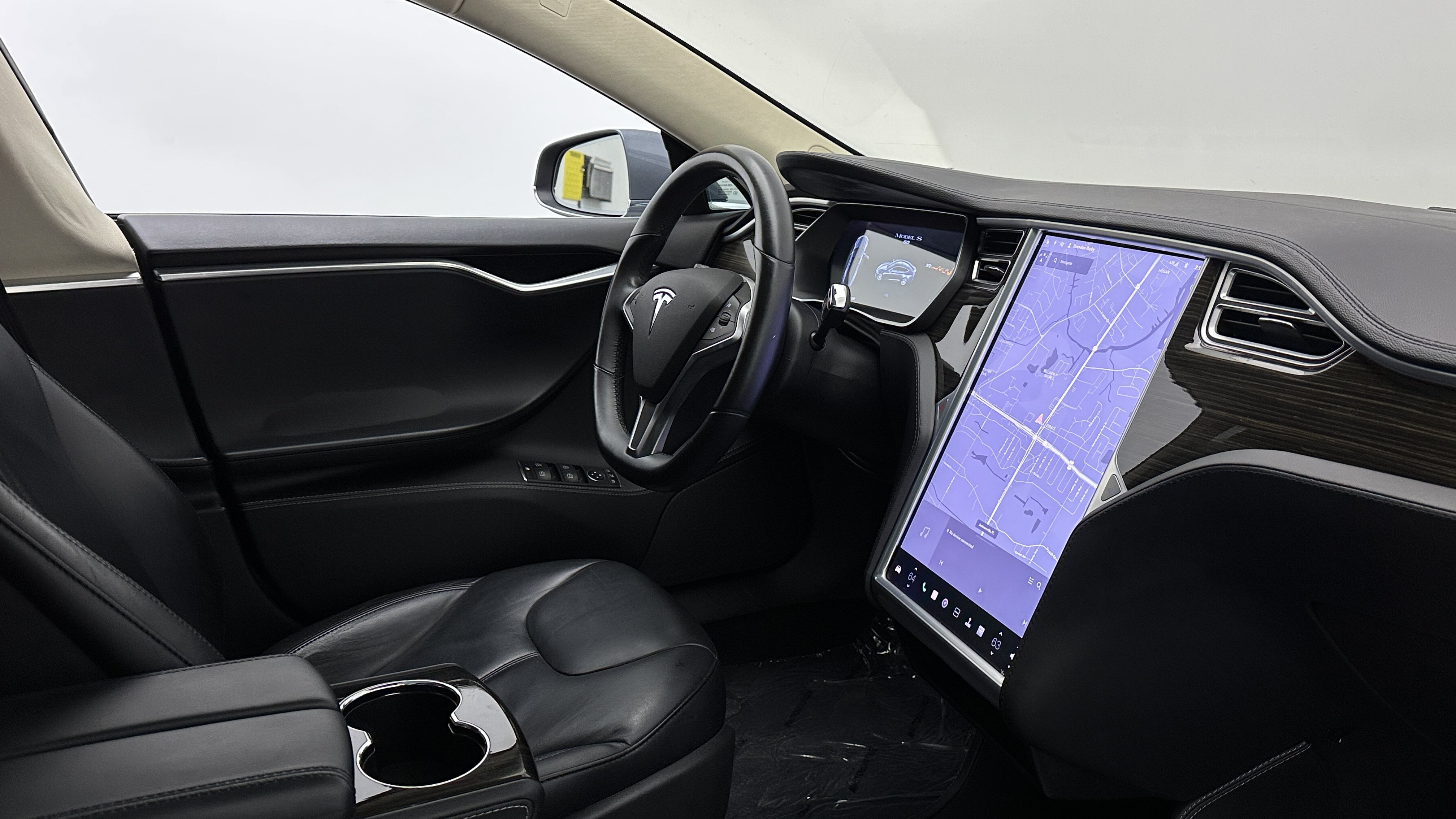 Used 2014 Tesla Model S 60 RWD image 38