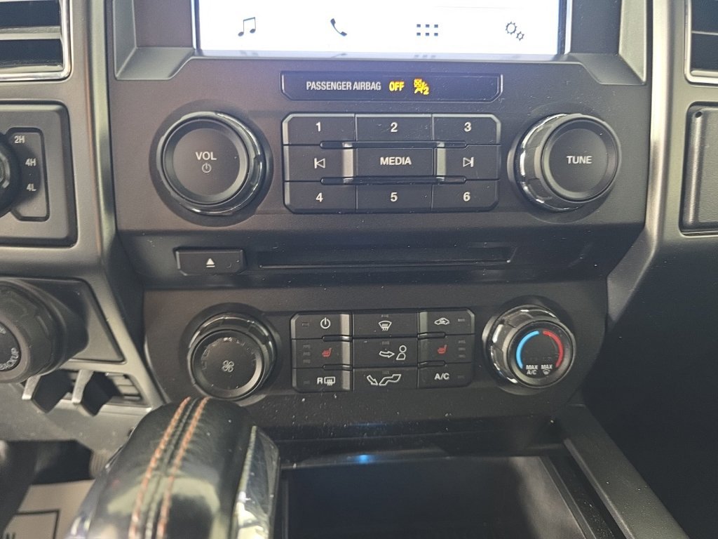 Used 2018 Ford F150 XLT w/ Equipment Group 302A Luxury AWD/4WD image 19