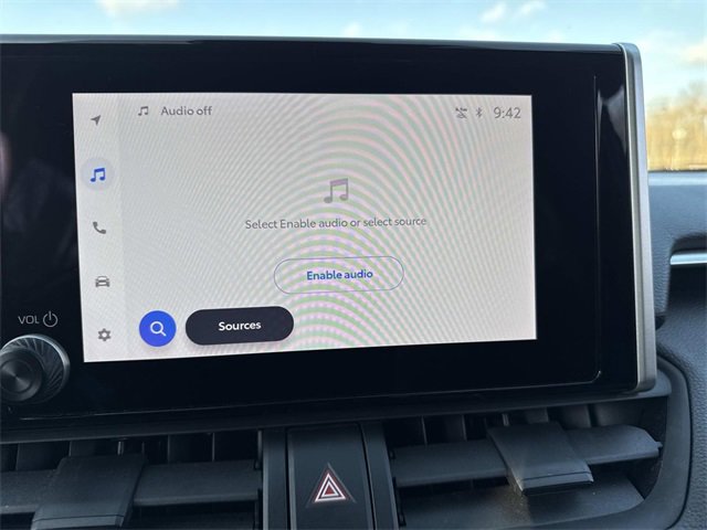 Used 2023 Toyota RAV4 SE image 17