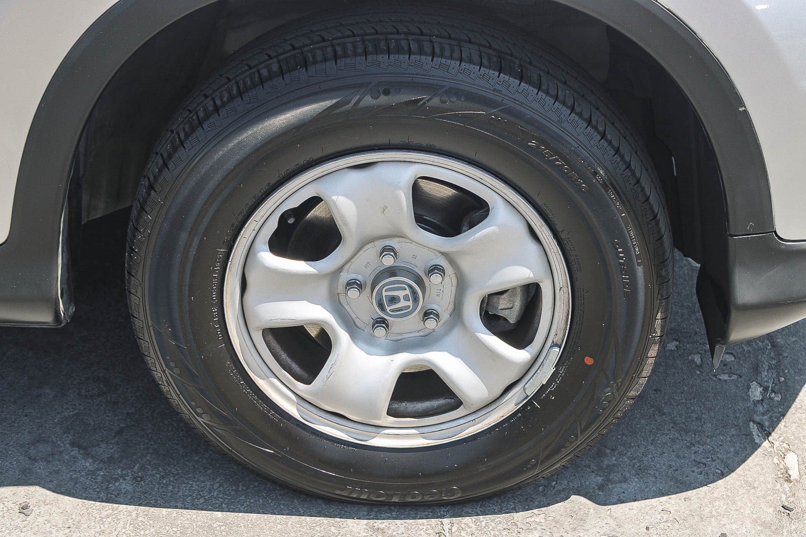 Used 2016 Honda CR-V LX image 11