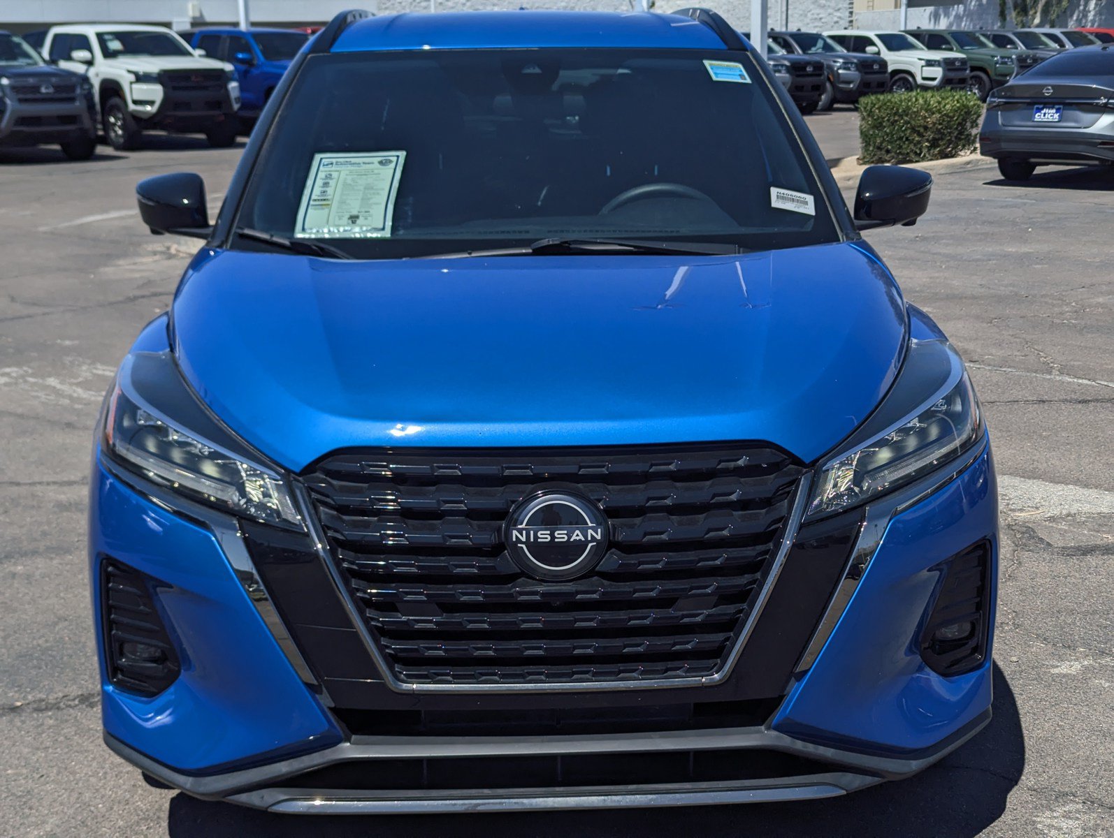 Used 2023 Nissan Kicks SR FWD image 6
