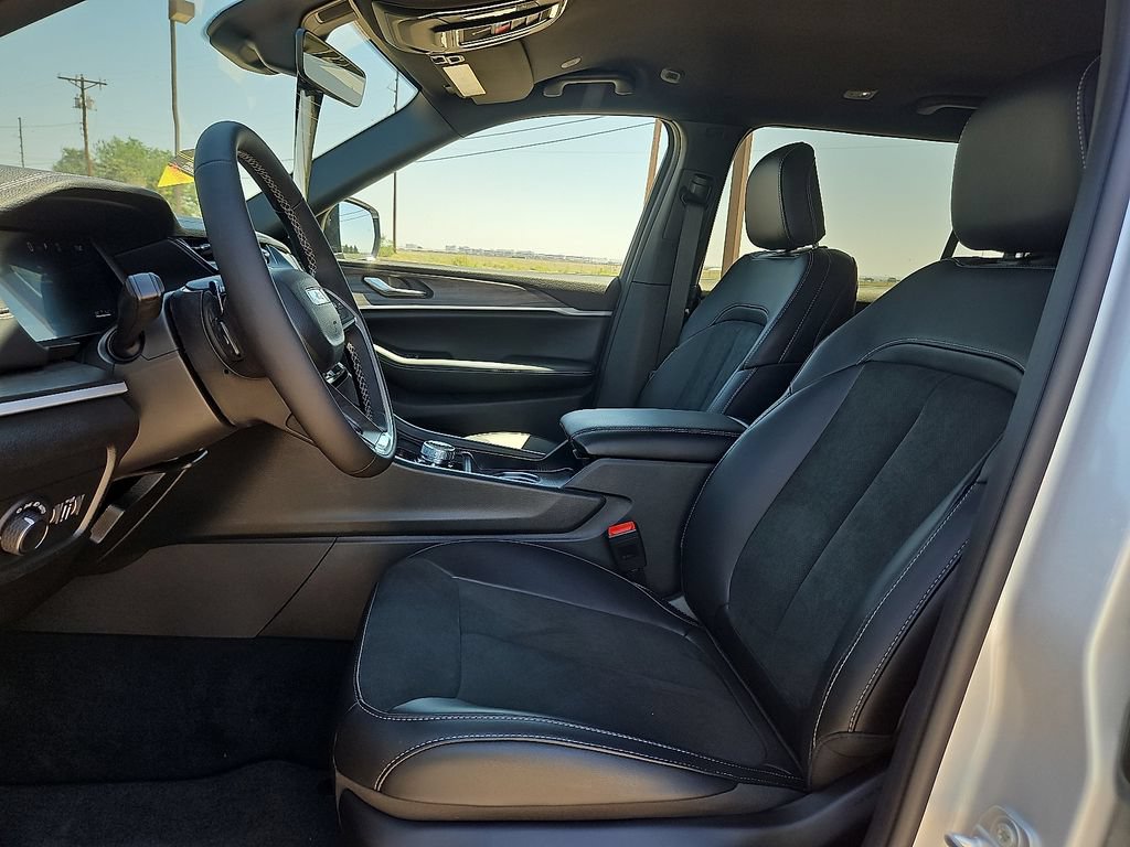 New 2026 Jeep Grand Cherokee L 4WD image 14