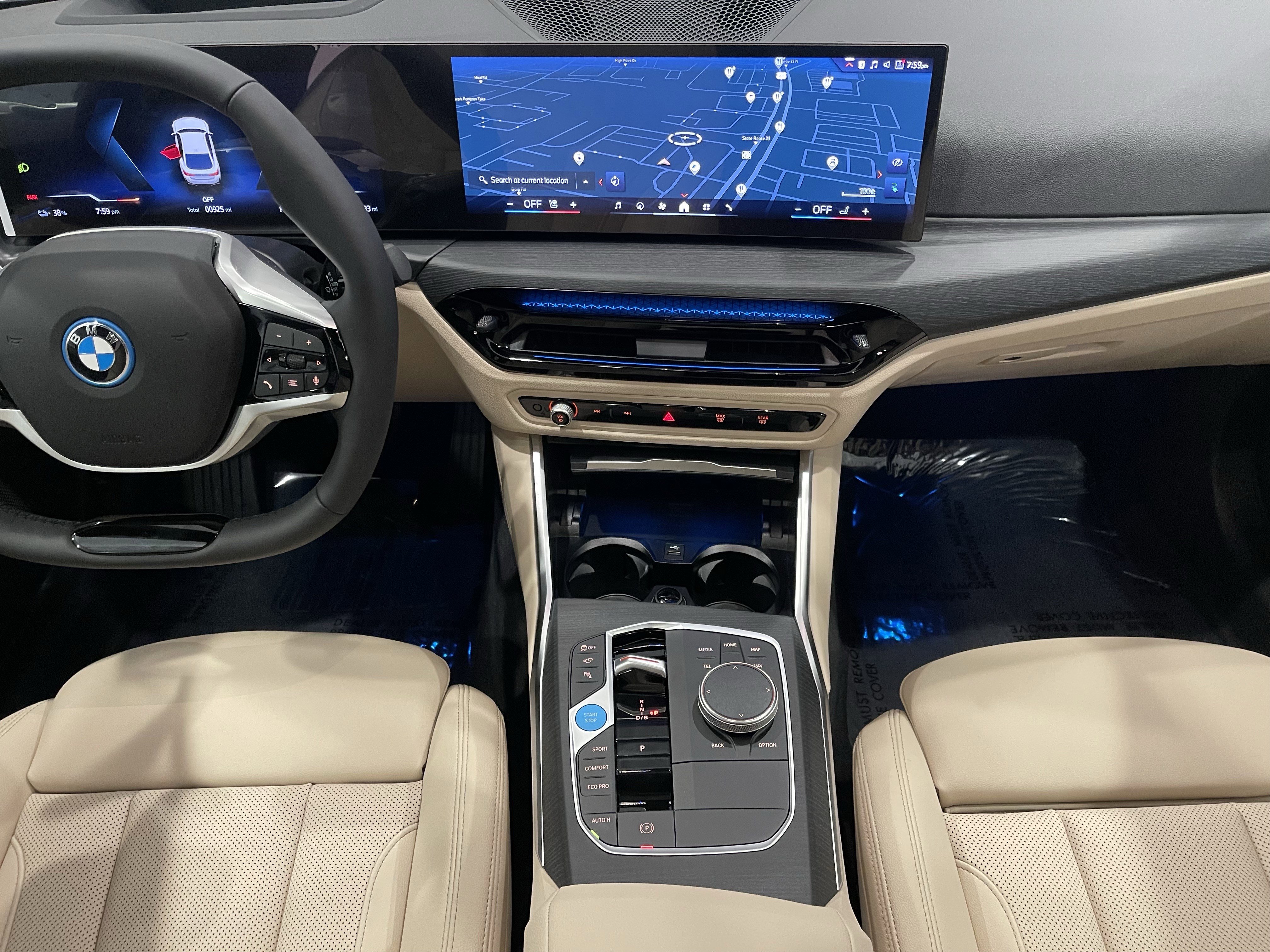 Used 2025 BMW i4 xDrive40i w/ Premium Package AWD/4WD image 17