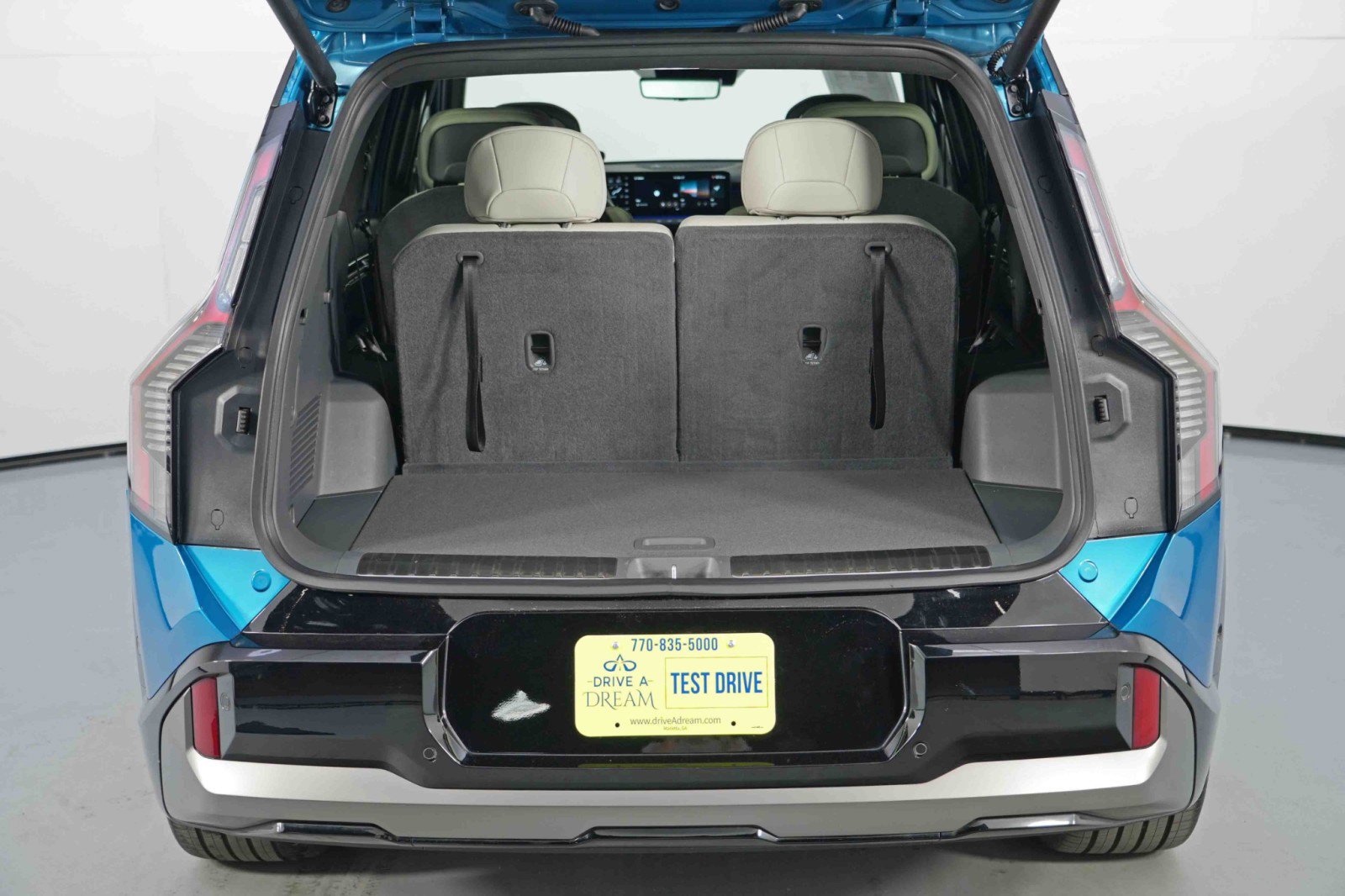 Used 2025 Kia EV9 GT-Line image 10