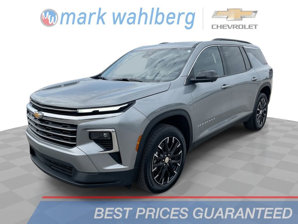 New 2026 Chevrolet Traverse LT w/ Sun and Wheel Package