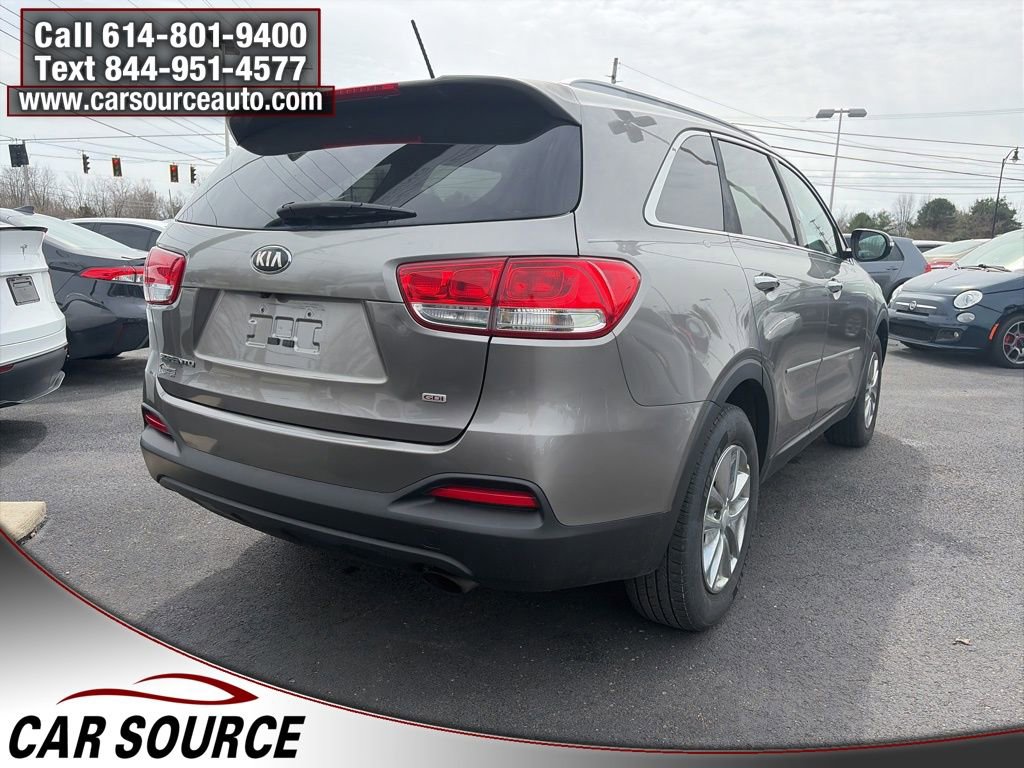 Used 2016 Kia Sorento LX image 5