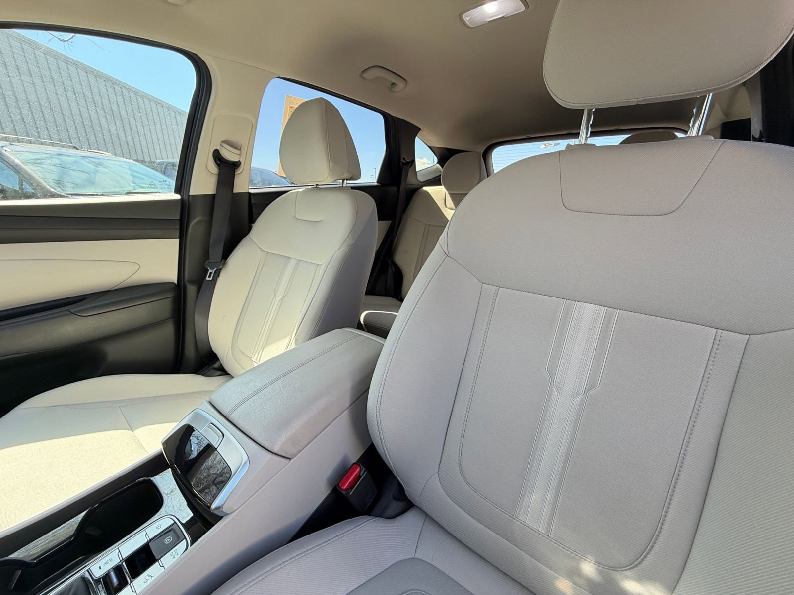 Used 2025 Hyundai Tucson SEL image 37