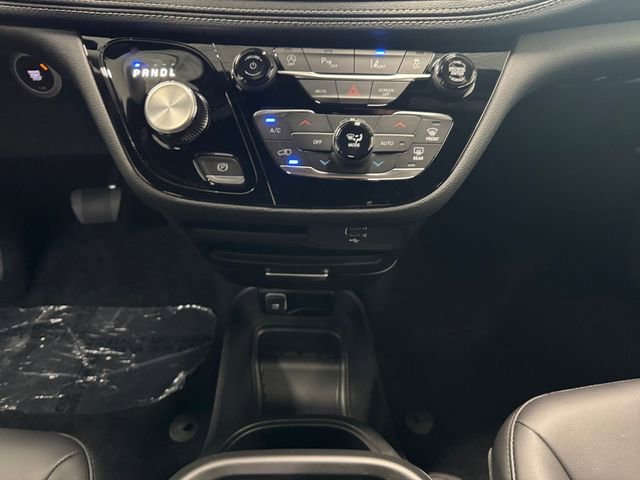 New 2026 Chrysler Pacifica Select image 14