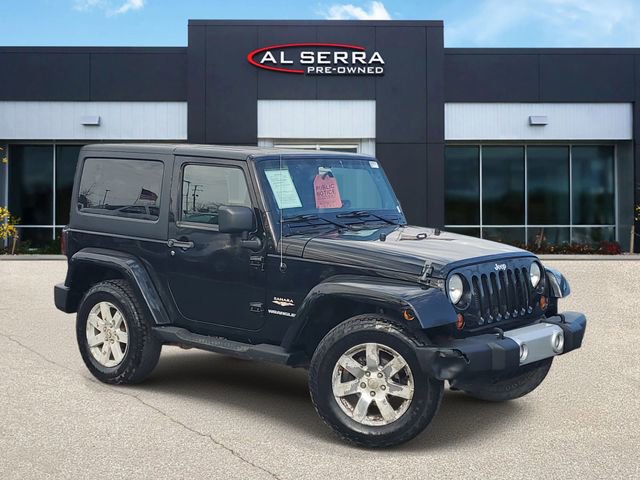 Used 2012 Jeep Wrangler Sahara w/ Connectivity Group AWD/4WD image 1