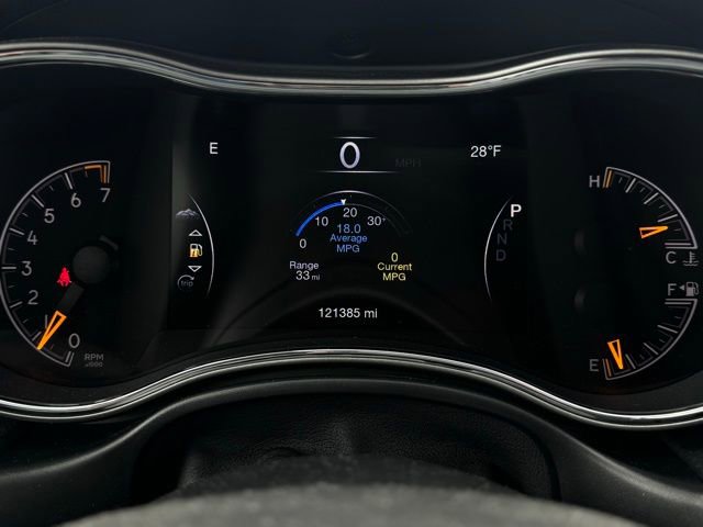 Used 2019 Jeep Grand Cherokee Limited image 28