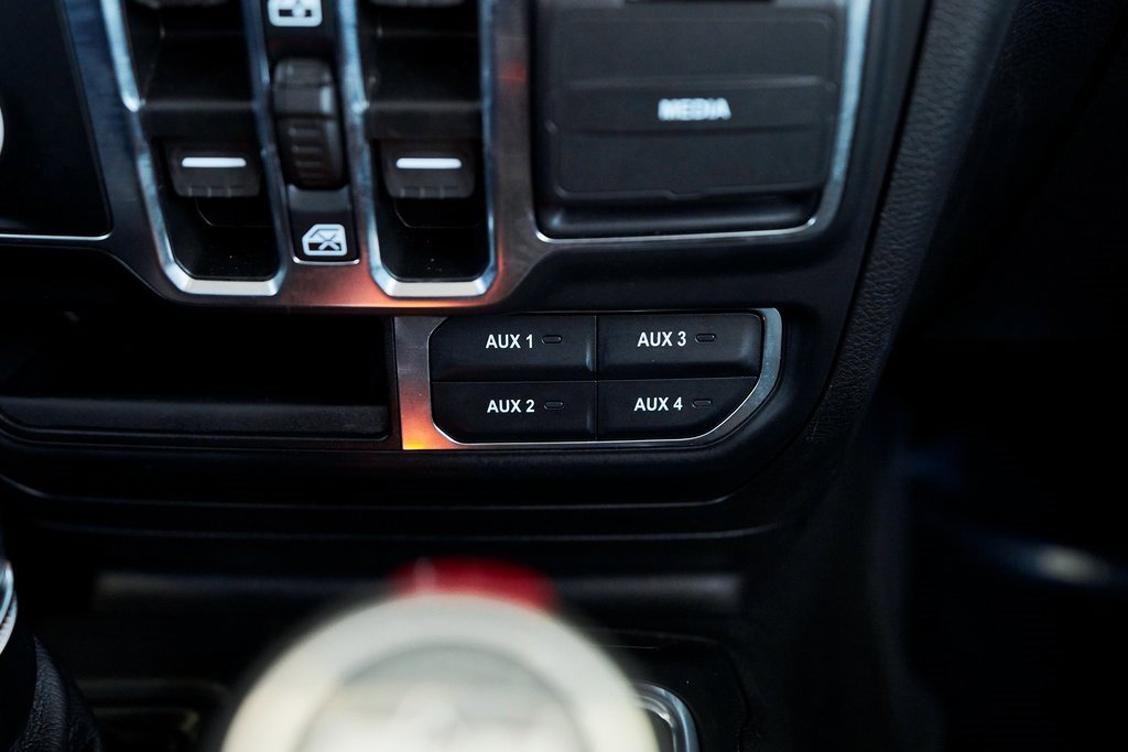 Used 2022 Jeep Wrangler Unlimited Sahara image 48