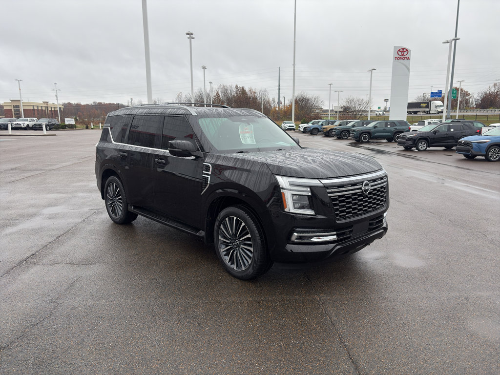 Used 2025 Nissan Armada Platinum Reserve image 7