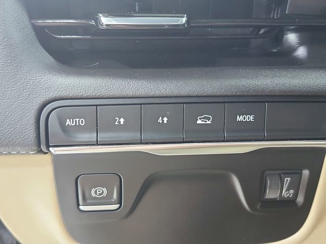 Used 2021 Cadillac Escalade Premium Luxury AWD/4WD image 30