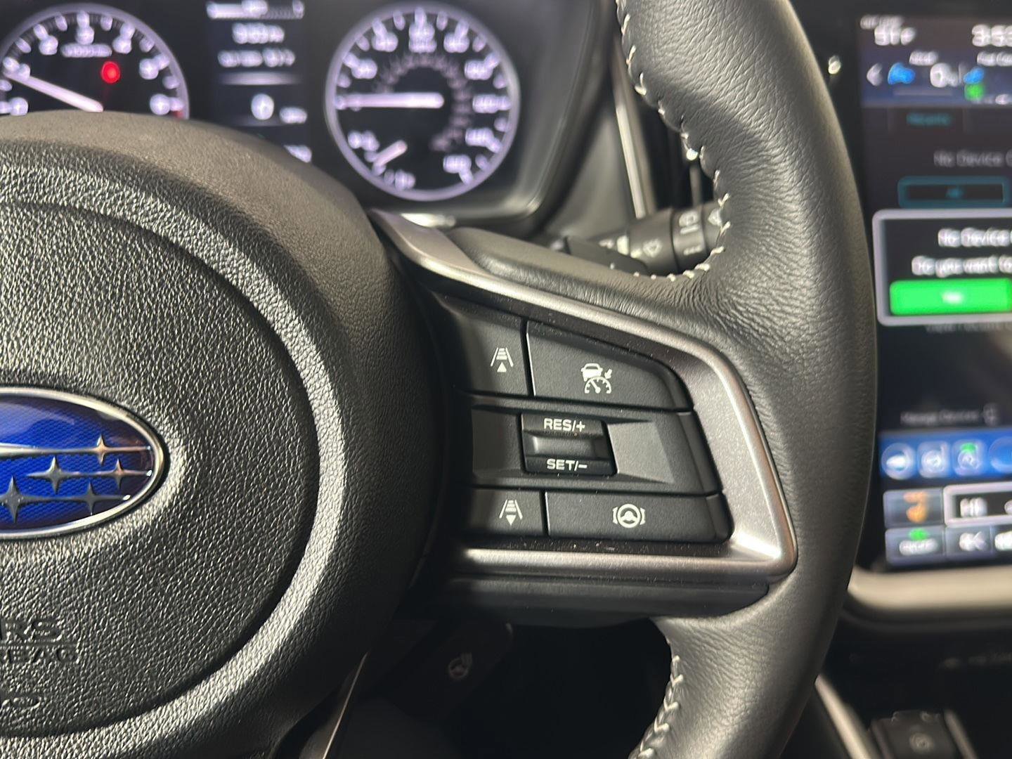 Certified 2025 Subaru Outback Limited image 8