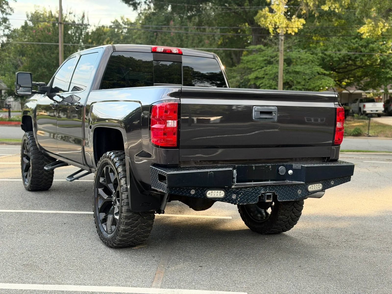 Used 2015 Chevrolet Silverado 1500 LTZ AWD/4WD image 4