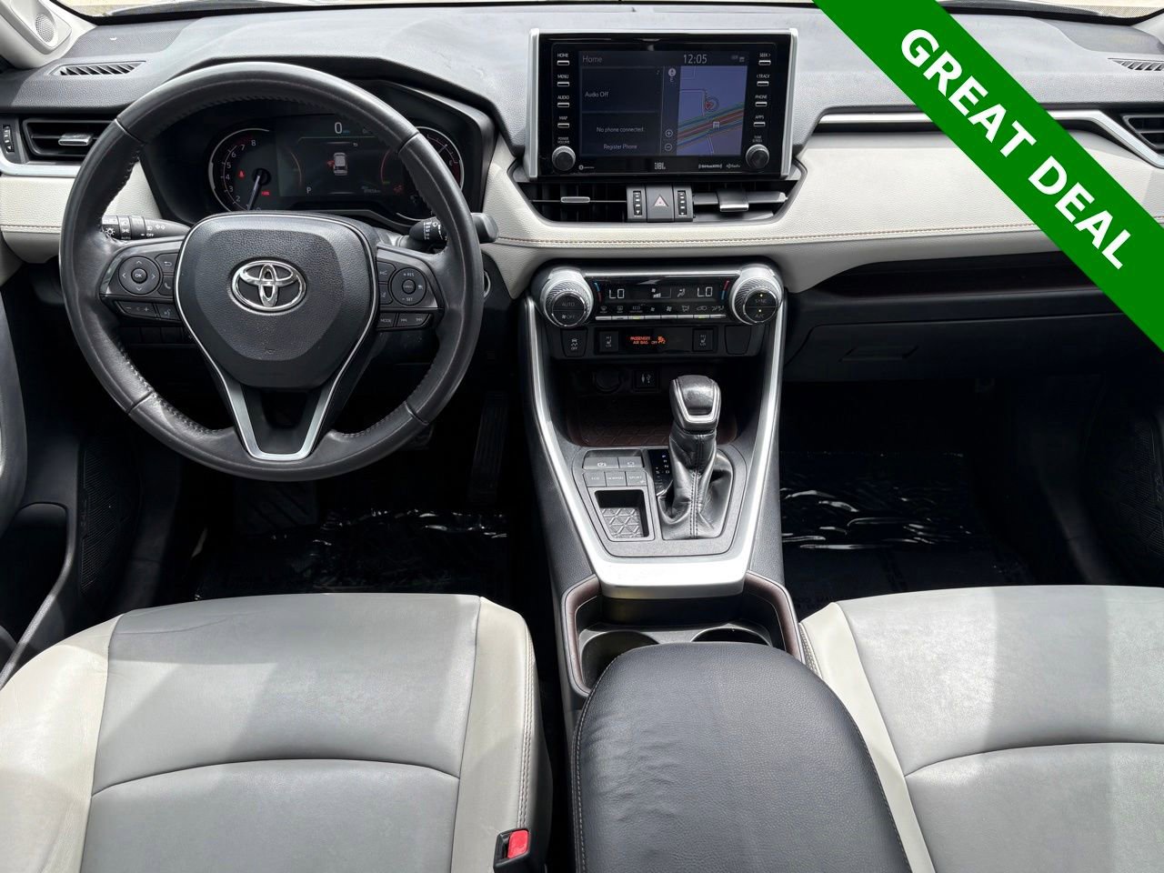 Used 2019 Toyota RAV4 Limited FWD image 13