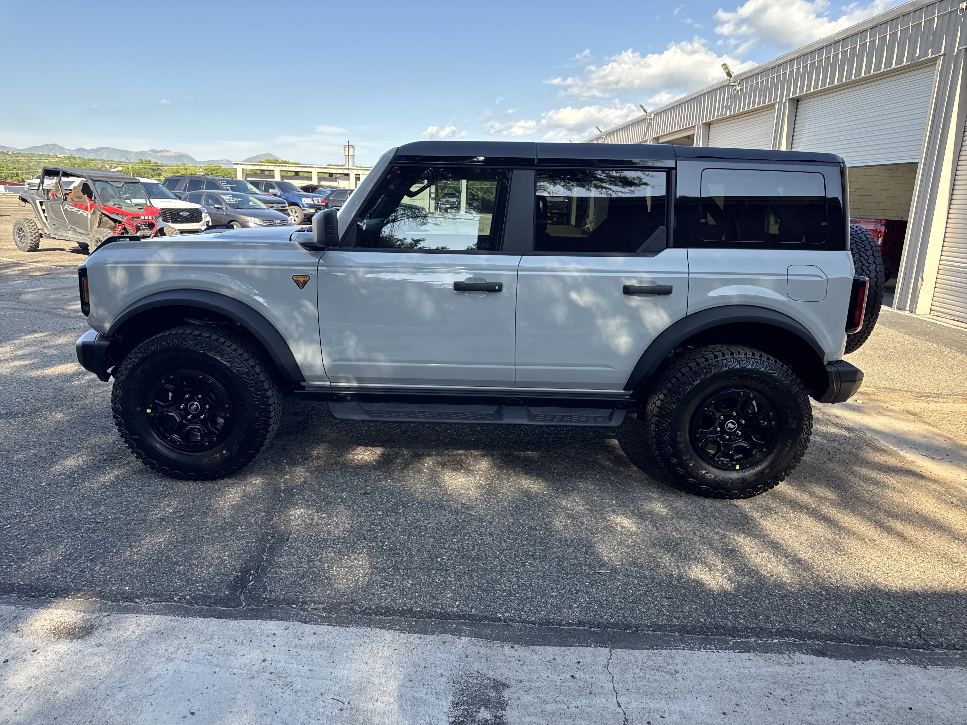 New 2026 Ford Bronco Badlands AWD/4WD image 5