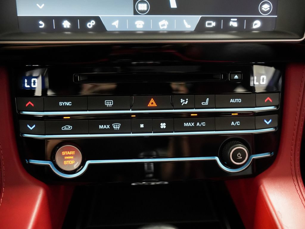 Used 2020 Jaguar F-PACE SVR AWD/4WD image 19