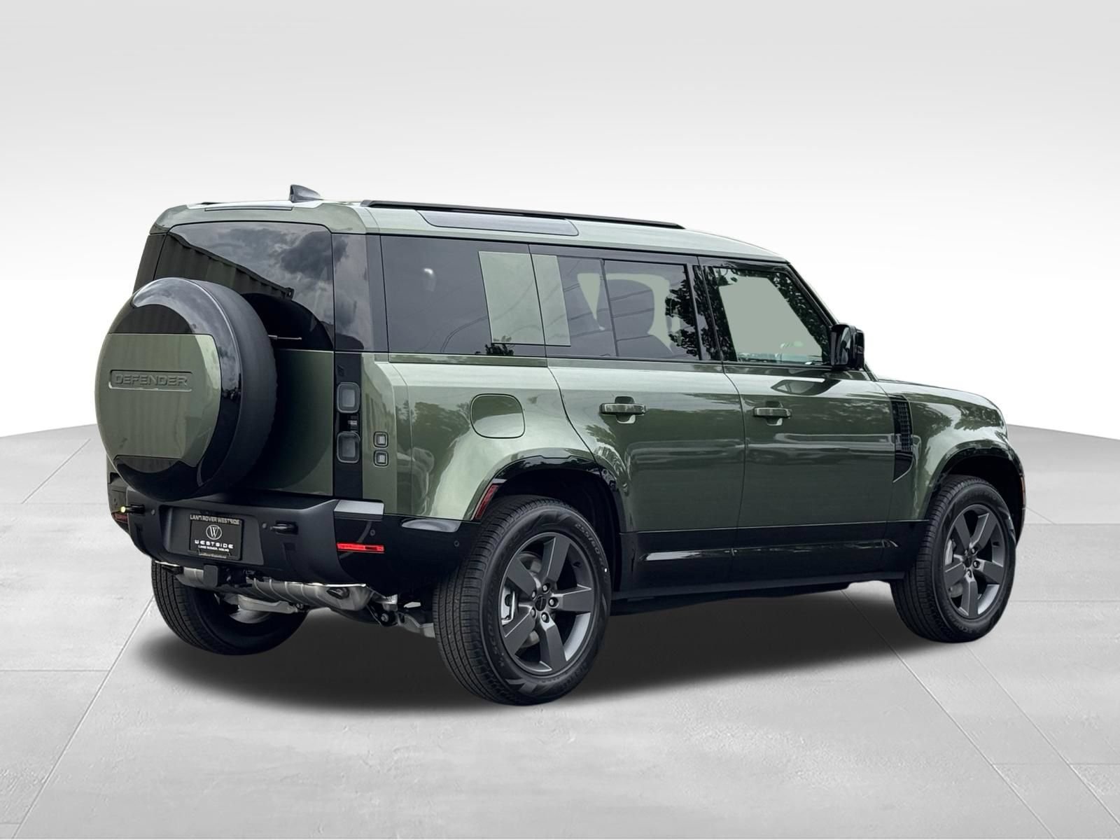 New 2026 Land Rover Defender 110 X-Dynamic SE AWD/4WD image 6