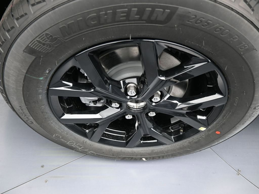 New 2025 Jeep Grand Cherokee Altitude image 36