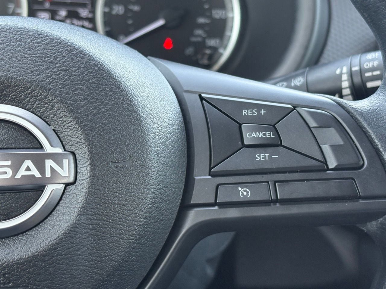 Certified 2025 Nissan Kicks Play S FWD image 20