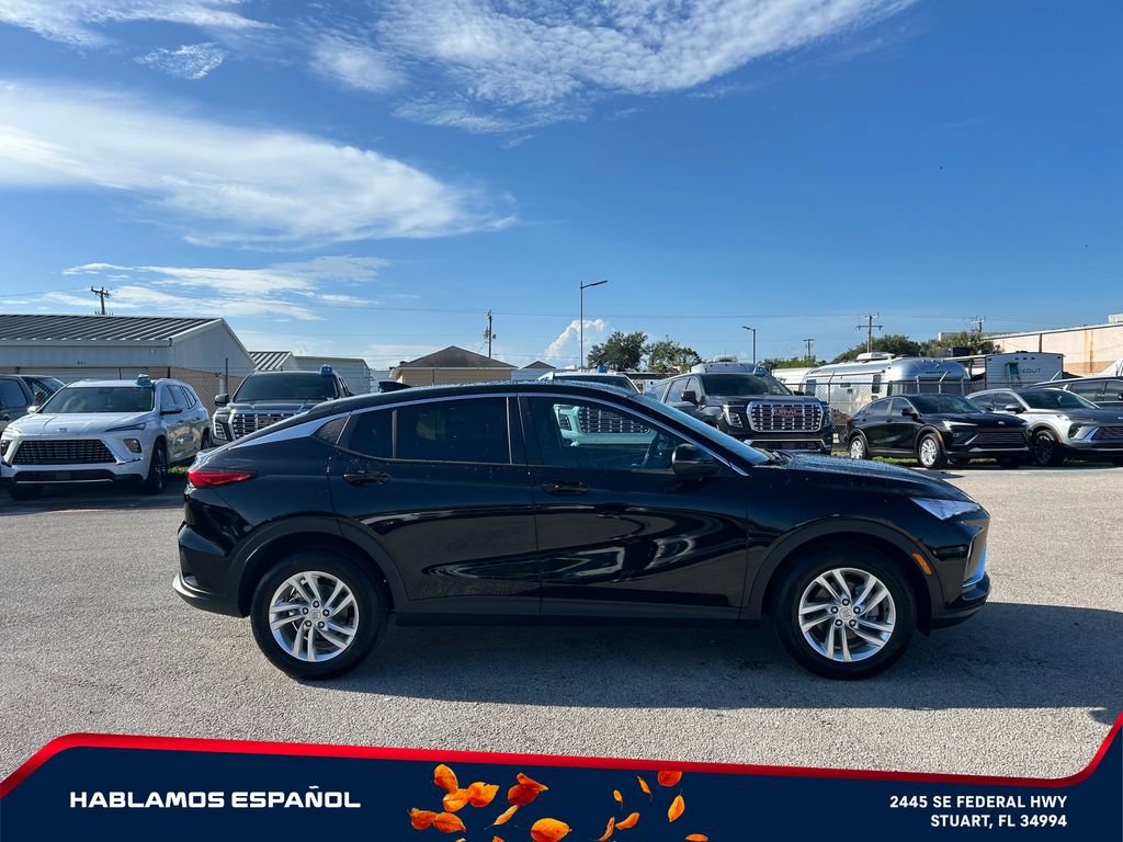 New 2026 Buick Envista Sport Touring w/ Convenience I Package FWD image 8