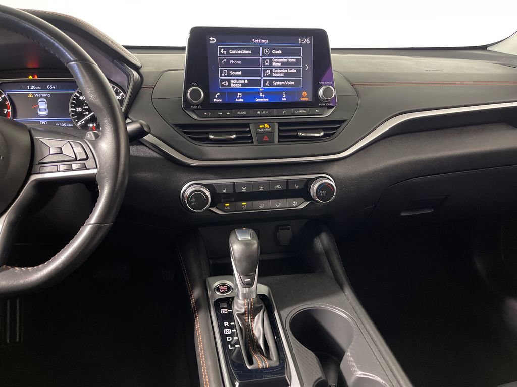 Used 2022 Nissan Altima 2.5 SR w/ Midnight Edition Package FWD image 15