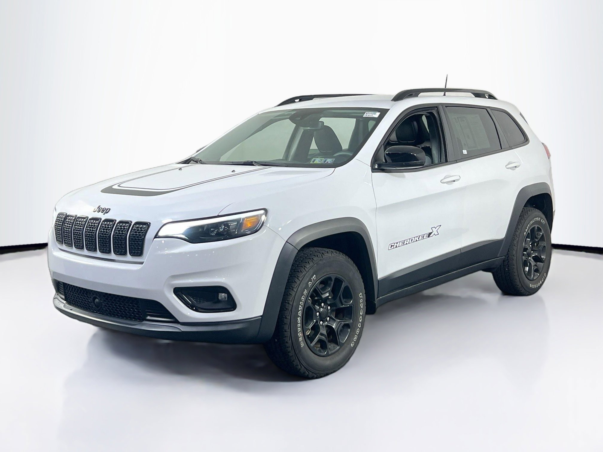 Used 2022 Jeep Cherokee Latitude image 1