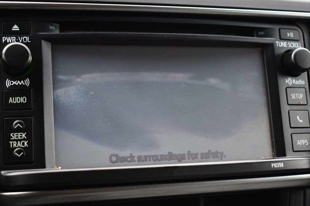 Used 2013 Toyota Highlander SE image 40