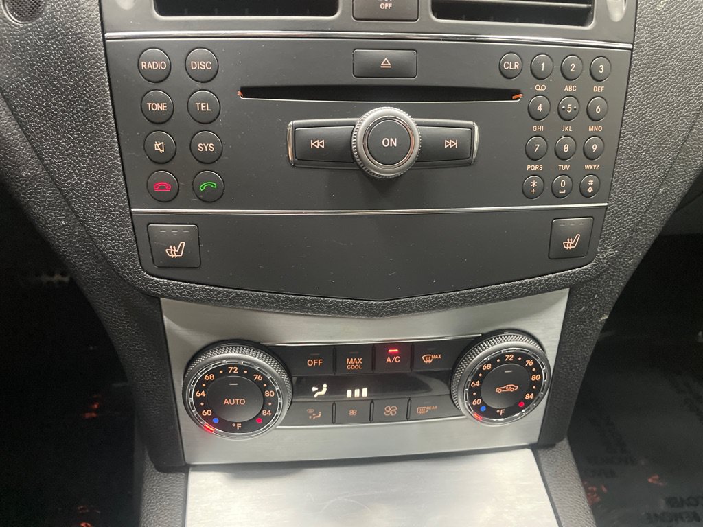 Used 2008 Mercedes-Benz C 300 Sedan image 21