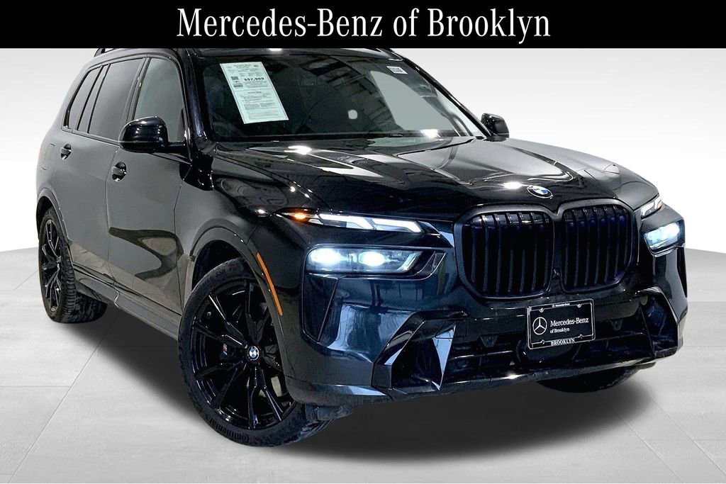 Used 2024 BMW X7 xDrive40i w/ M Sport Package image 1
