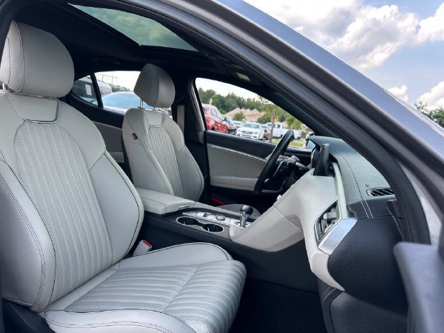 Used 2023 Genesis G70 3.3T w/ Sport Advanced Package RWD image 32