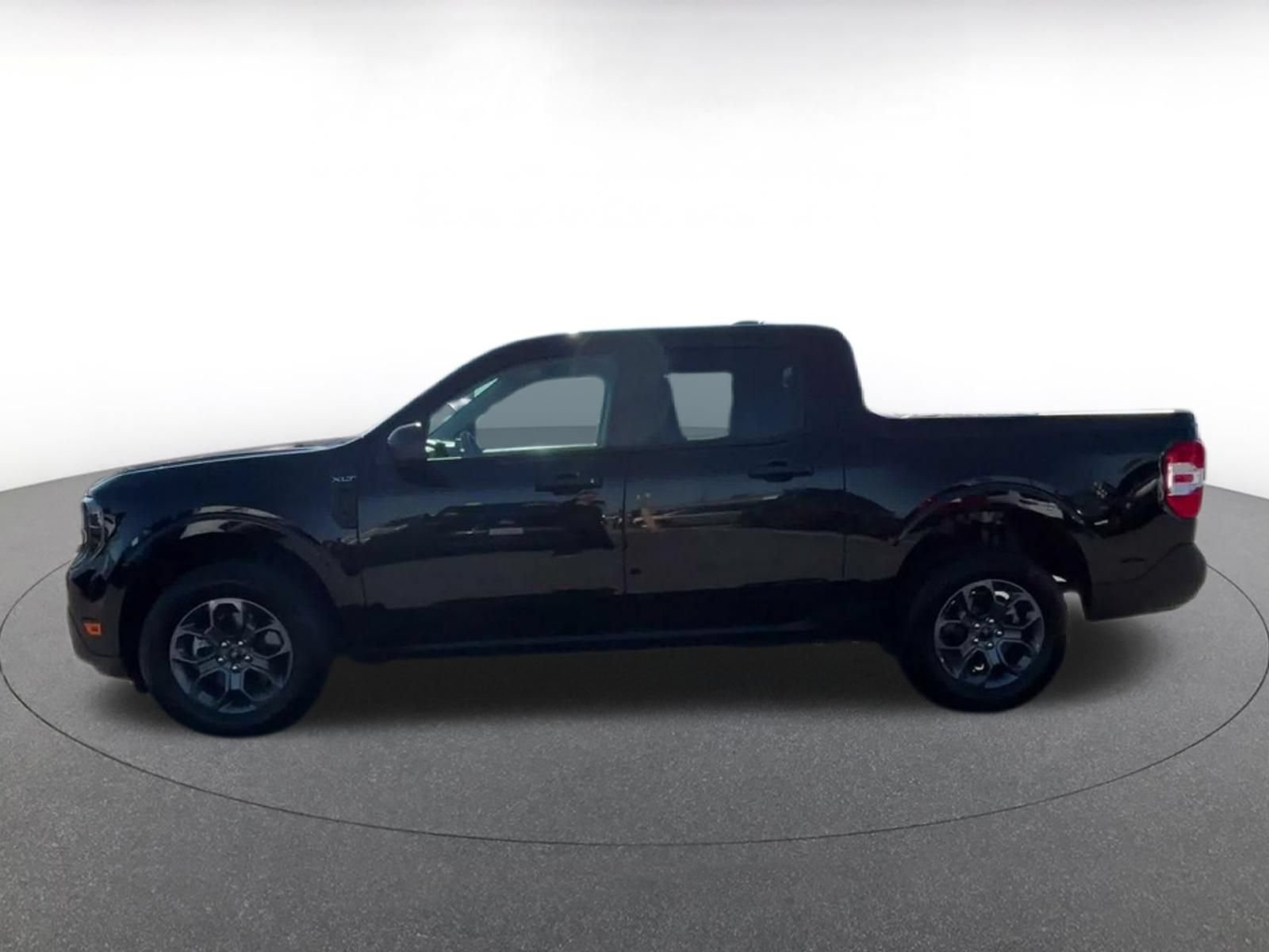 Used 2026 Ford Maverick XLT FWD image 8