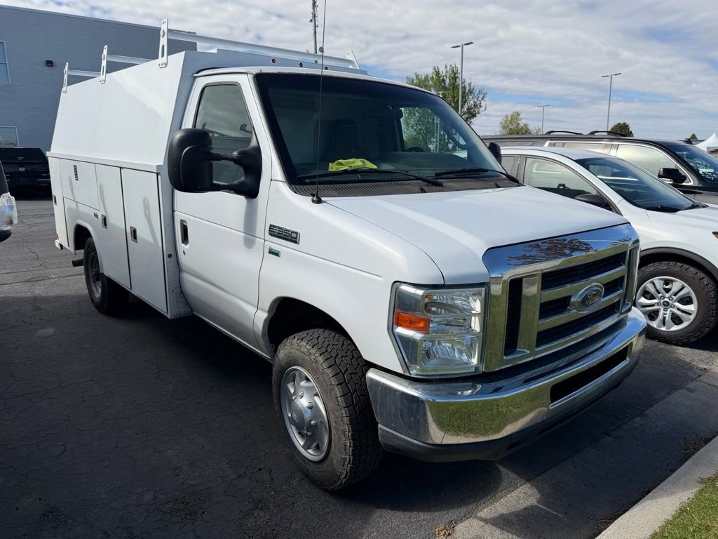 Used 2013 Ford E-350 and Econoline 350 Super Duty w/ PWR Locks & Windows Group RWD image 1