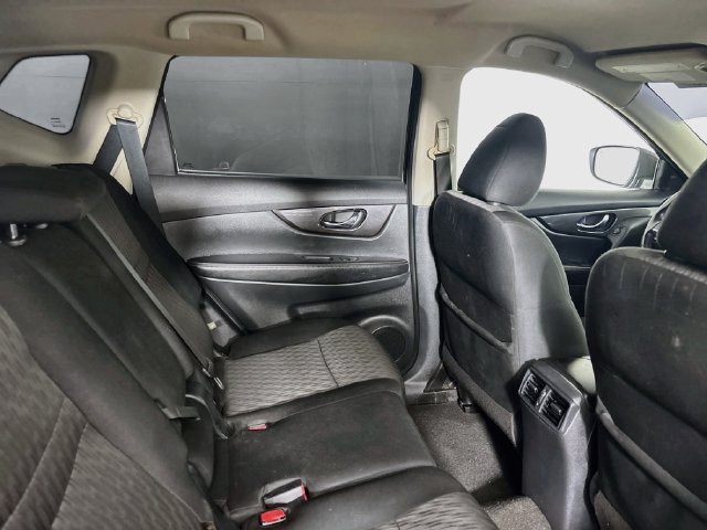 Used 2019 Nissan Rogue S w/ Special Edition Package FWD image 23
