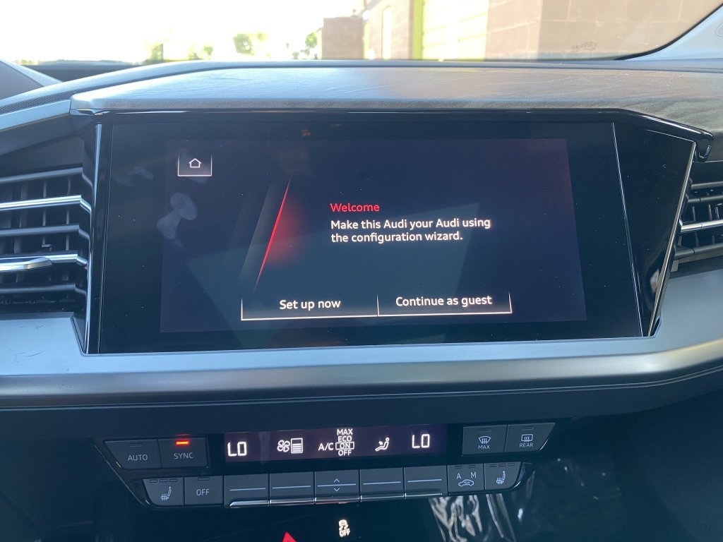 Used 2022 Audi Q4 e-tron Premium Plus image 38